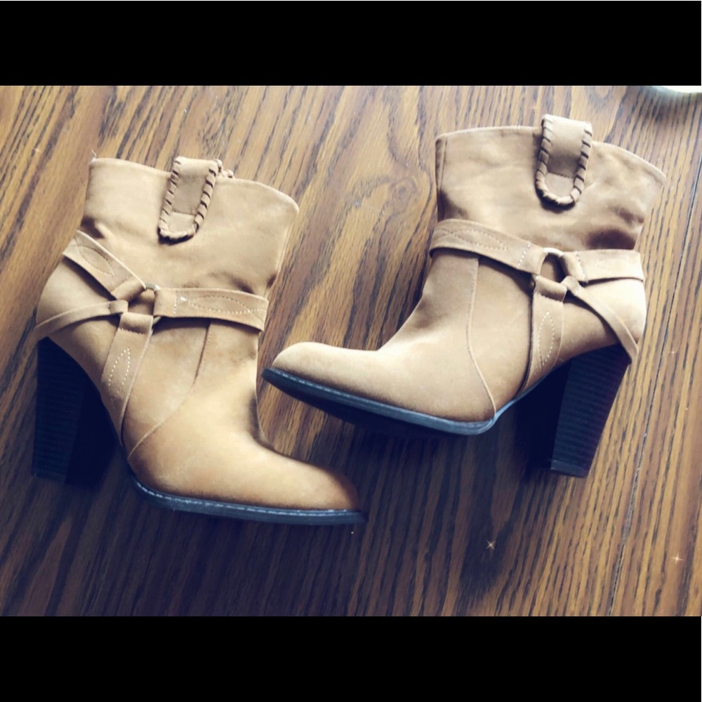Ankle boots